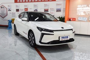 На рынок выходит новый седан от JAC — обновленный Sihao E50A Pro 2022